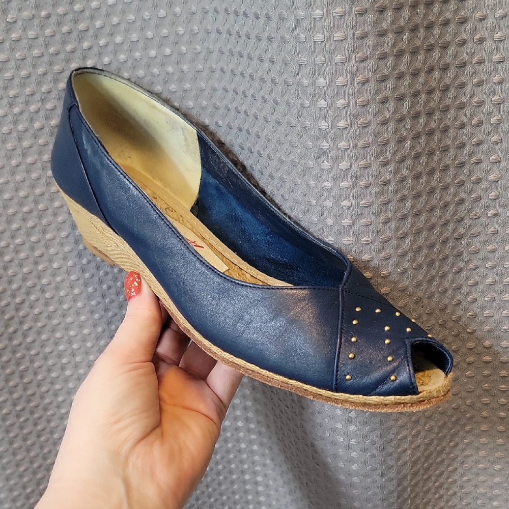 Vintage 70's / 80's Evan Picone Rattan Peep Toe Wedges Size 9 N